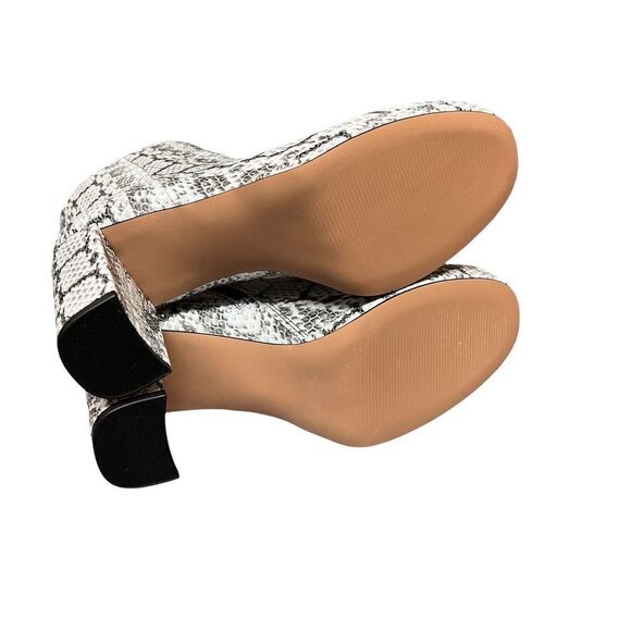 Justfab bootie Women’s Animal Print Francine Platform Ankle Boot Faux Leather - Picture 8 of 8